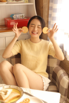 YELLOW最新
